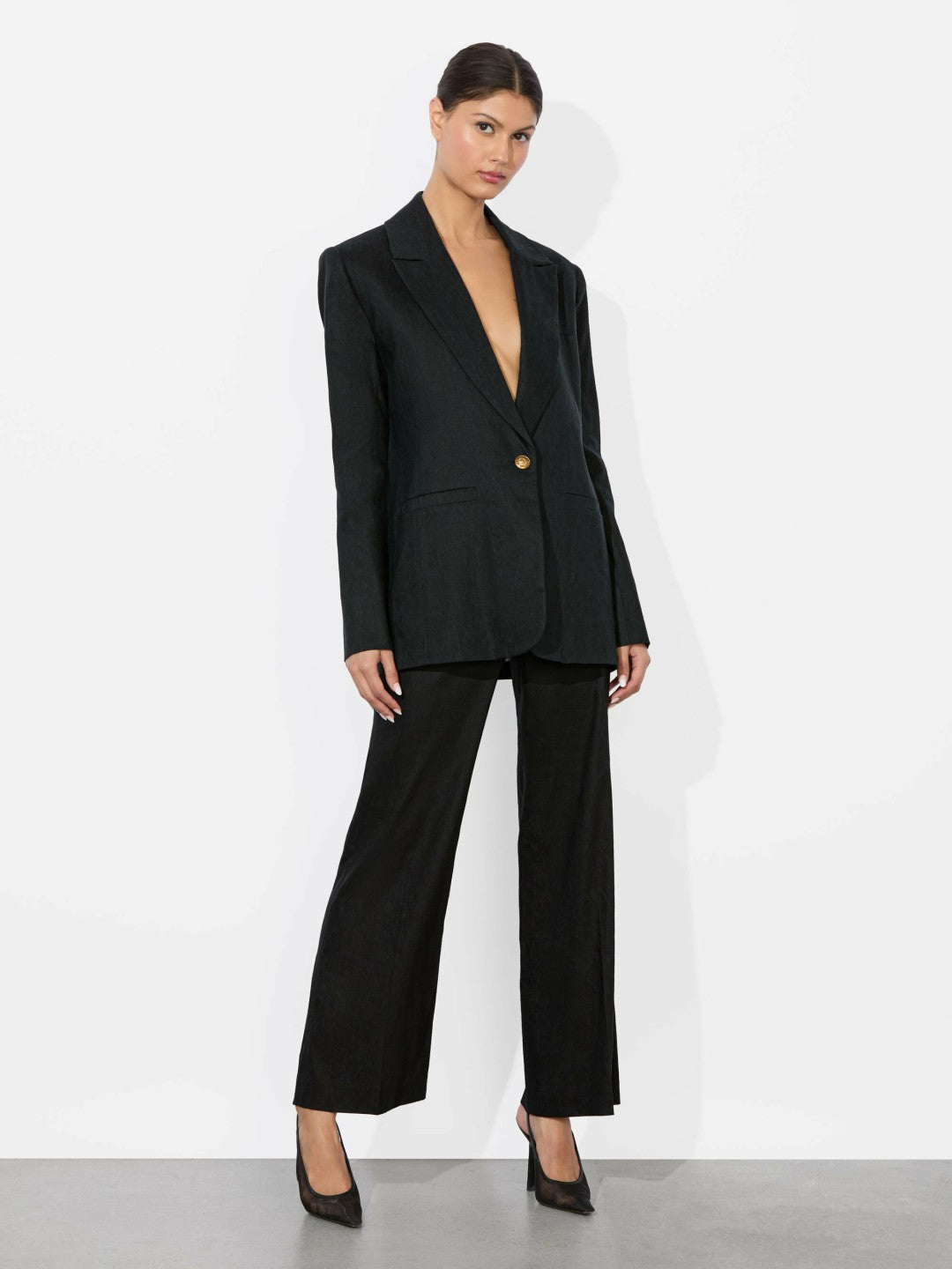 Billie Boxy Linen Blazer In Black - Alice + Olivia Women