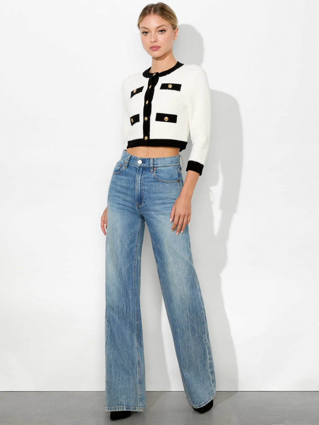 Claira Cardigan In Soft White/black - Alice + Olivia Women
