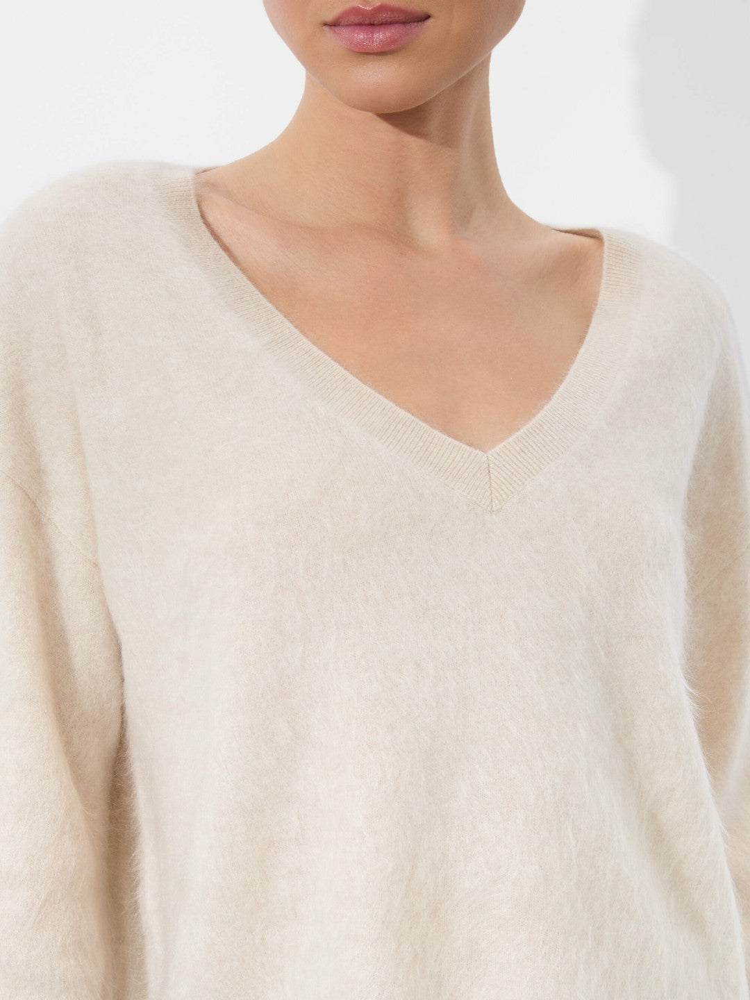 Williams Pullover In Oatmeal Heather - Alice + Olivia Women