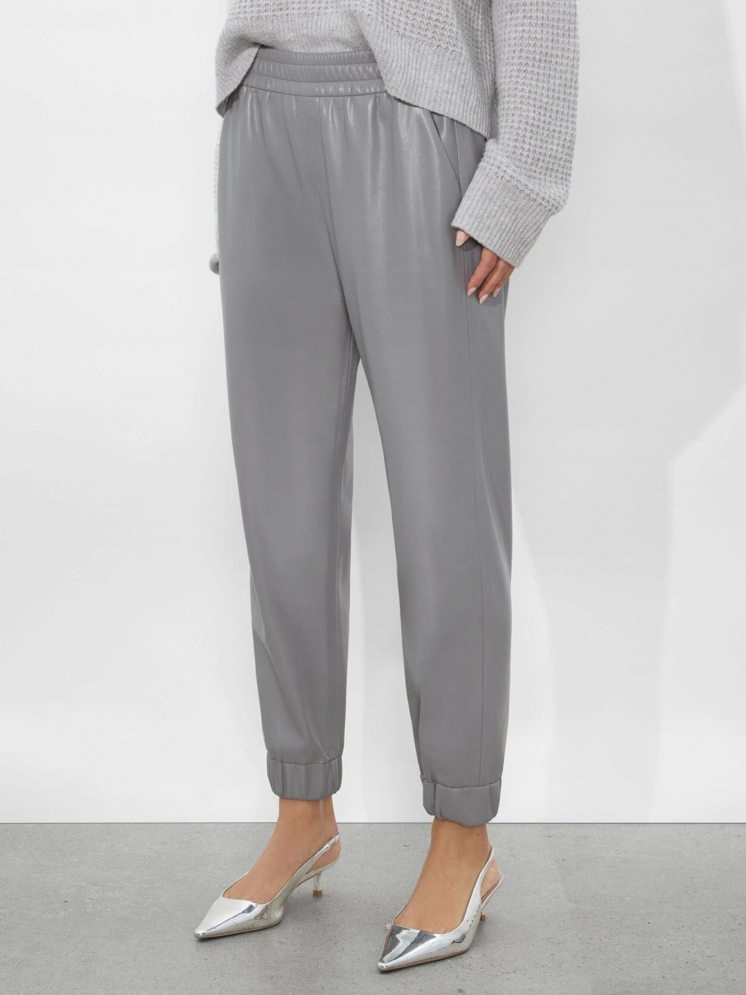 Pete Vegan Pant In Storm Grey - Alice + Olivia Women