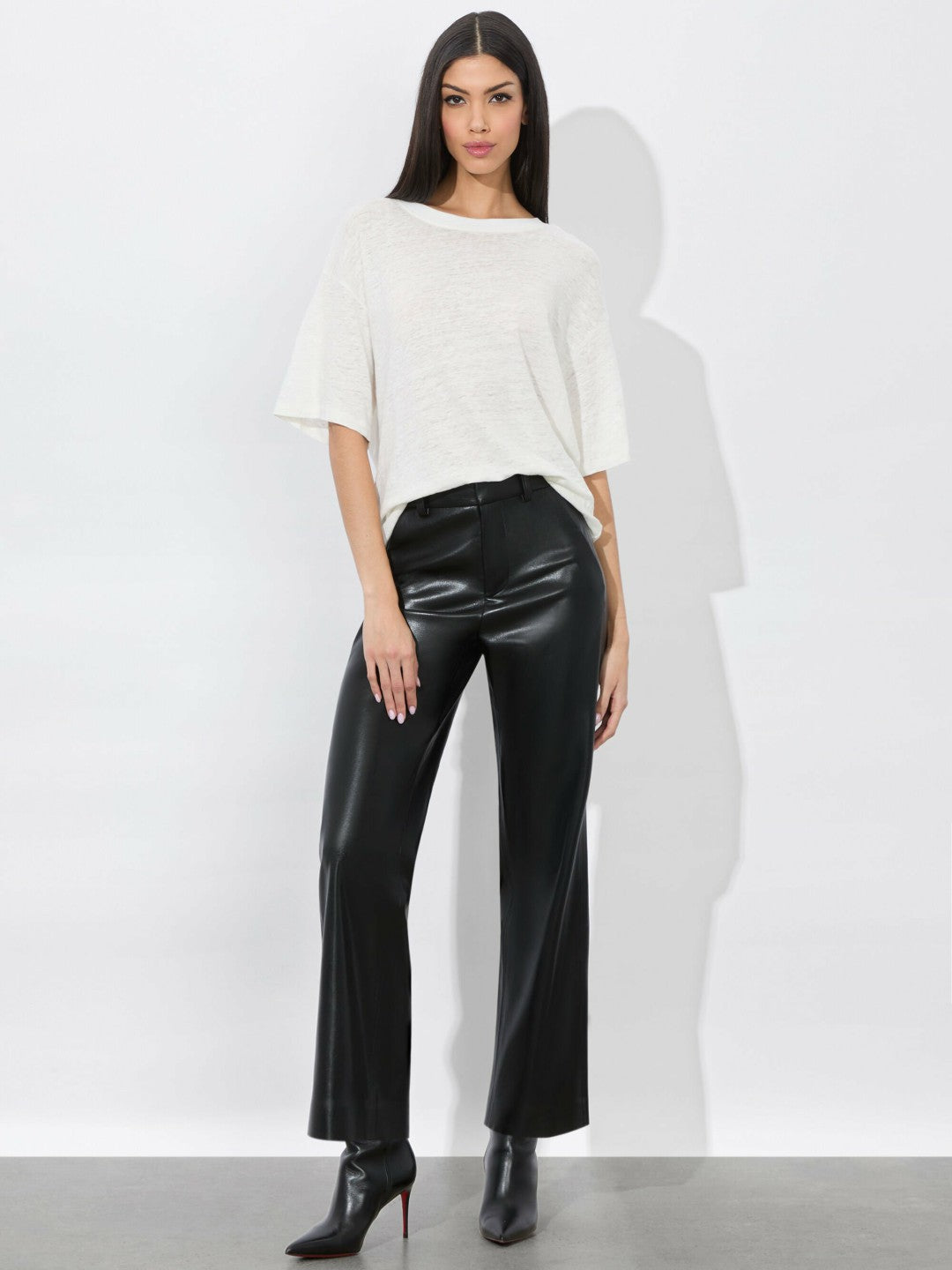 Alexander Vegan Trouser In Black - Alice + Olivia Women