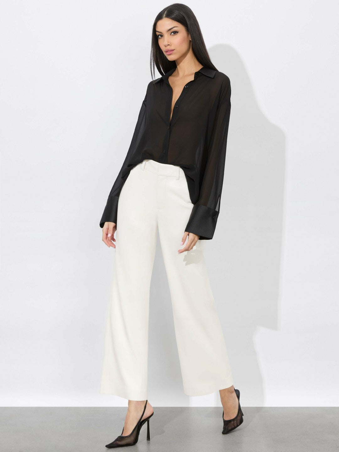 Alexander Vegan Trouser In Off White - Alice + Olivia Women