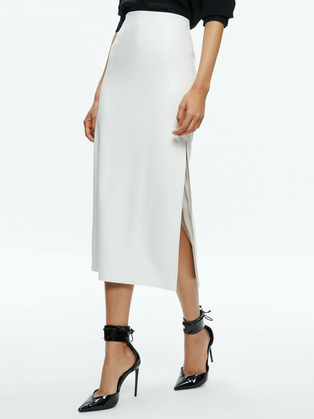 Maeve Vegan Midi Skirt In Off White - Alice + Olivia Women