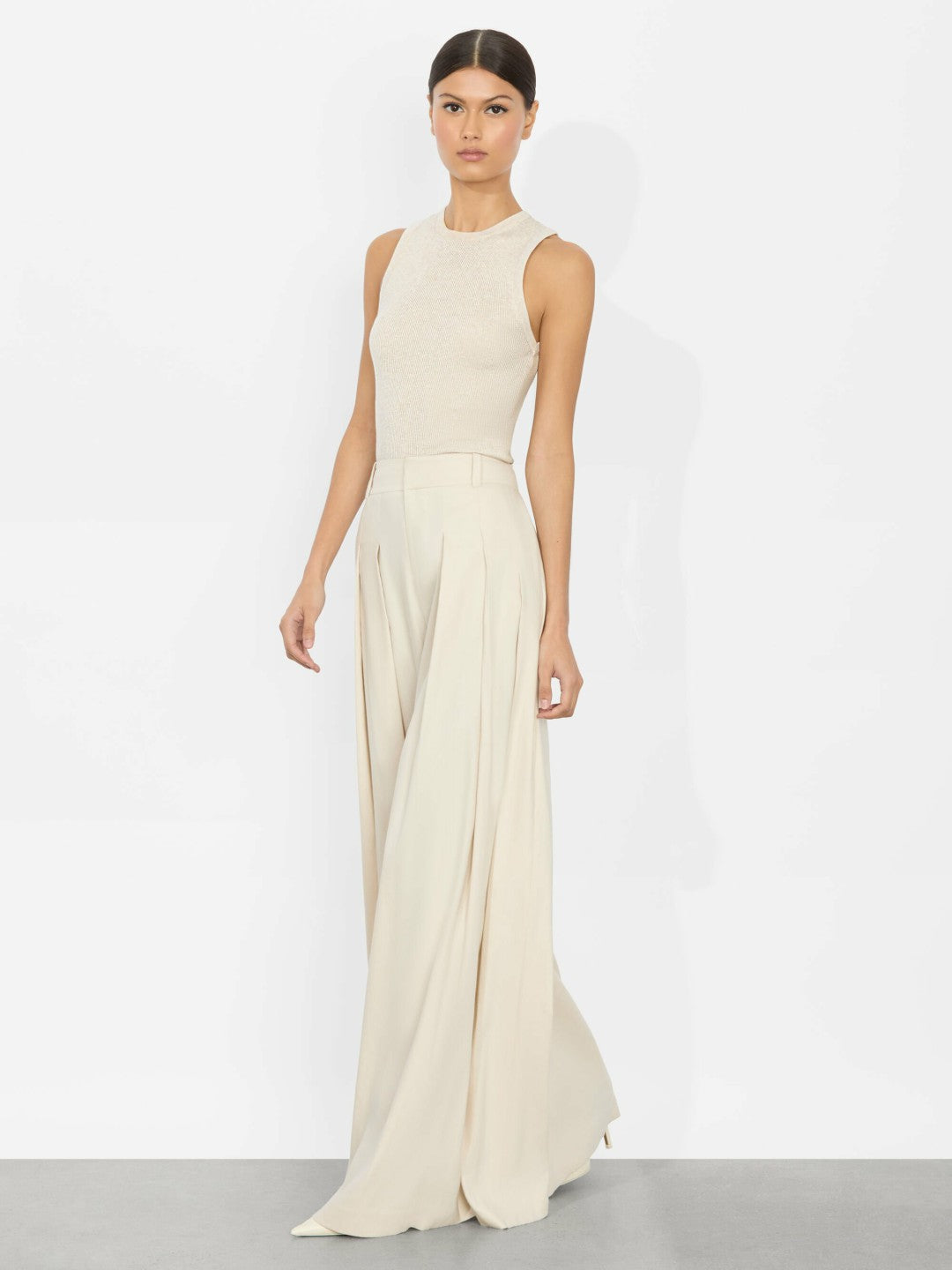 Simon Trouser In Oatmeal - Alice + Olivia Women