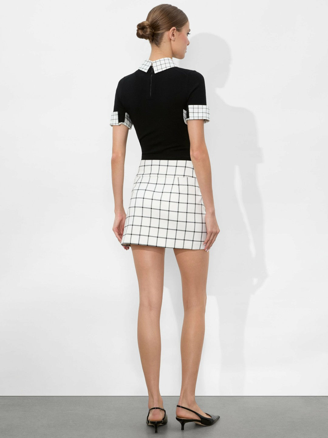 Donald Mini Skirt In Off White/black - Alice + Olivia Women
