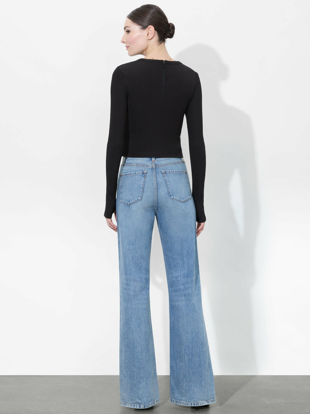 Delaina Top In Black - Alice + Olivia Women