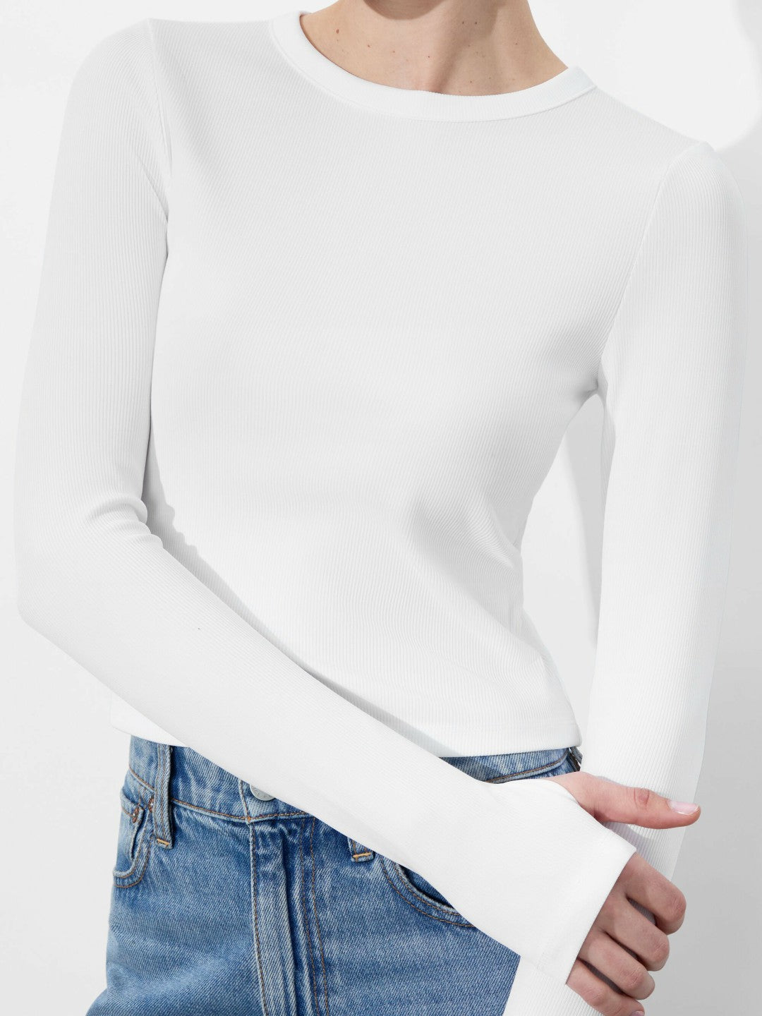 Delaina Top In Off White - Alice + Olivia Women