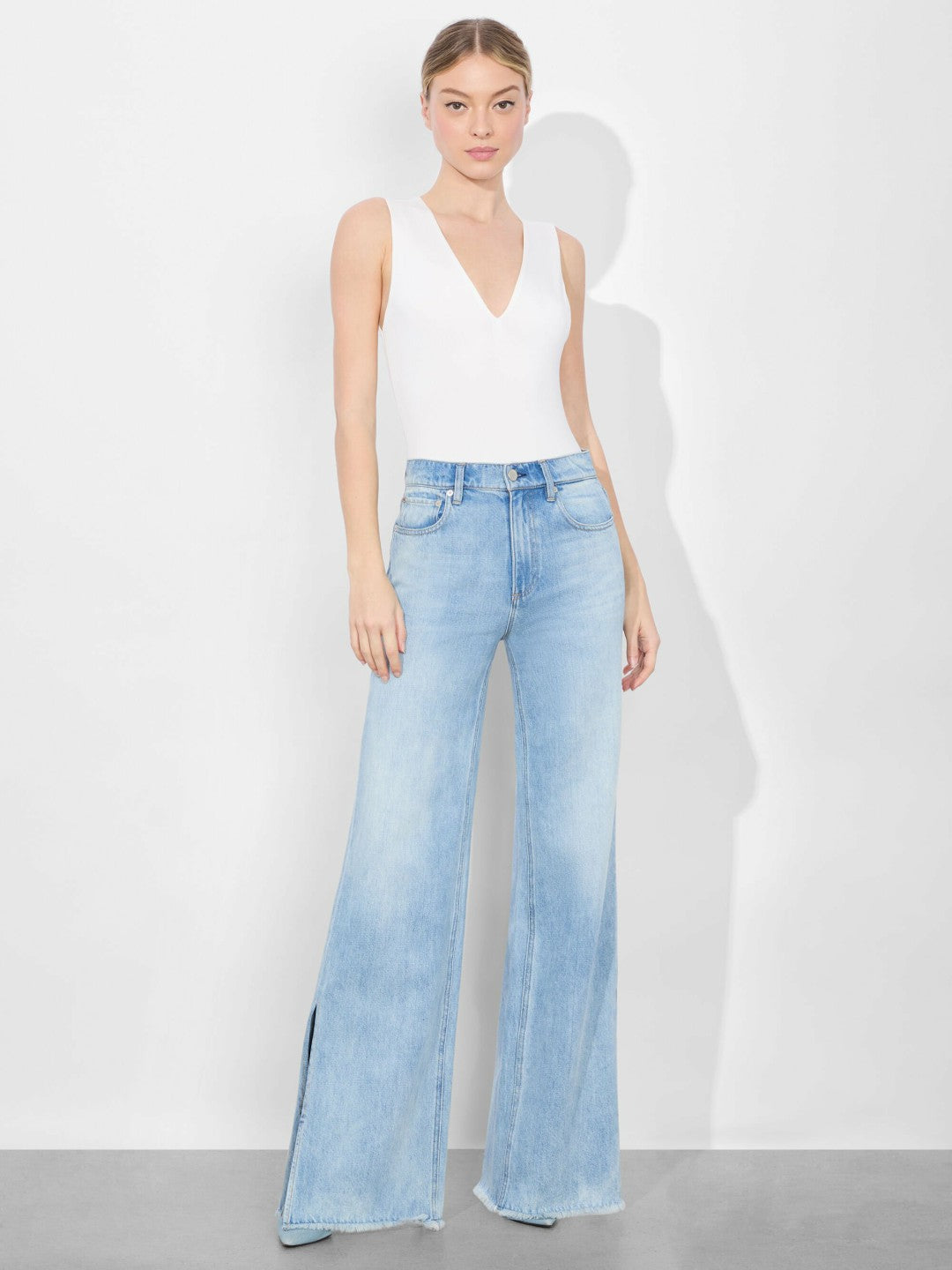 Olea Sculpting Bodysuit In Off White - Alice + Olivia Women