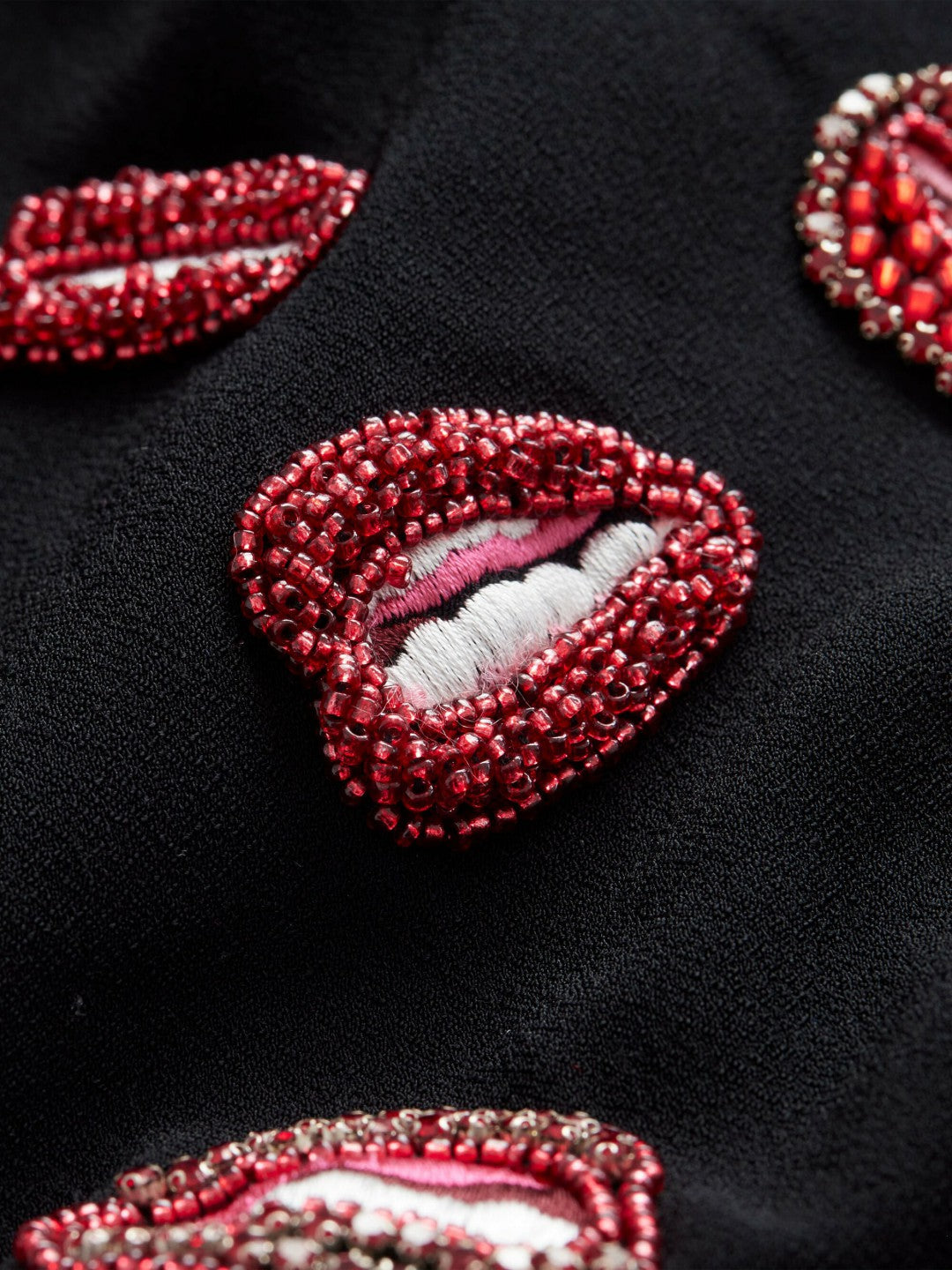 A+o X Tom Wesselmann Bret Long Blazer In Lip Sync Black - Alice + Olivia Women