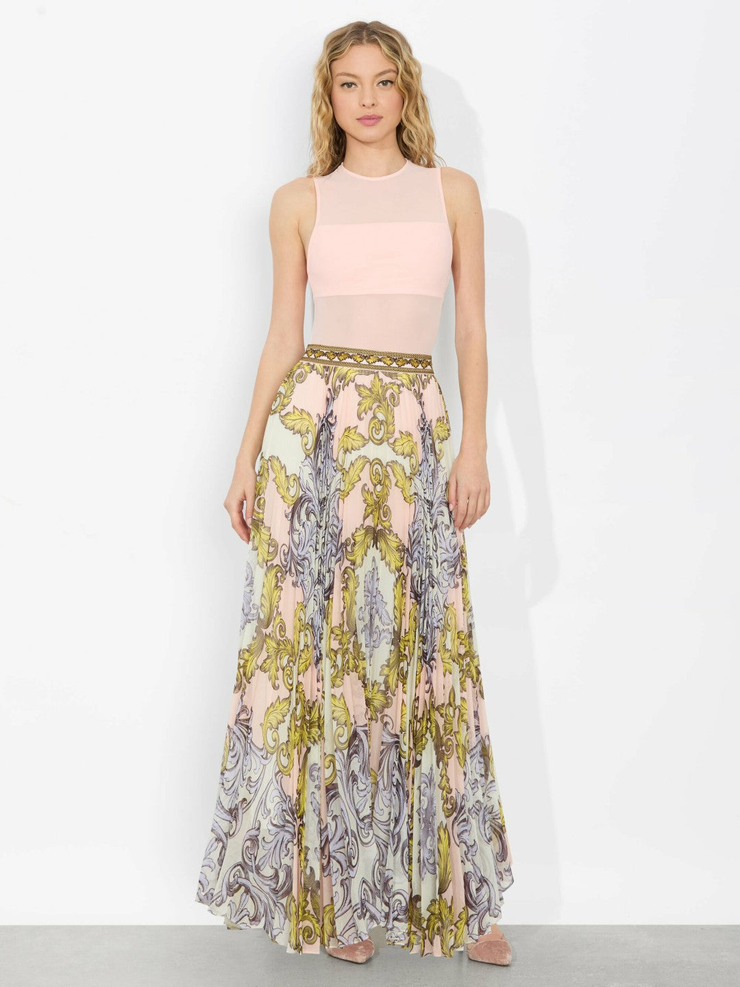 TESS TEE + KATZ SKIRT - Alice + Olivia Women
