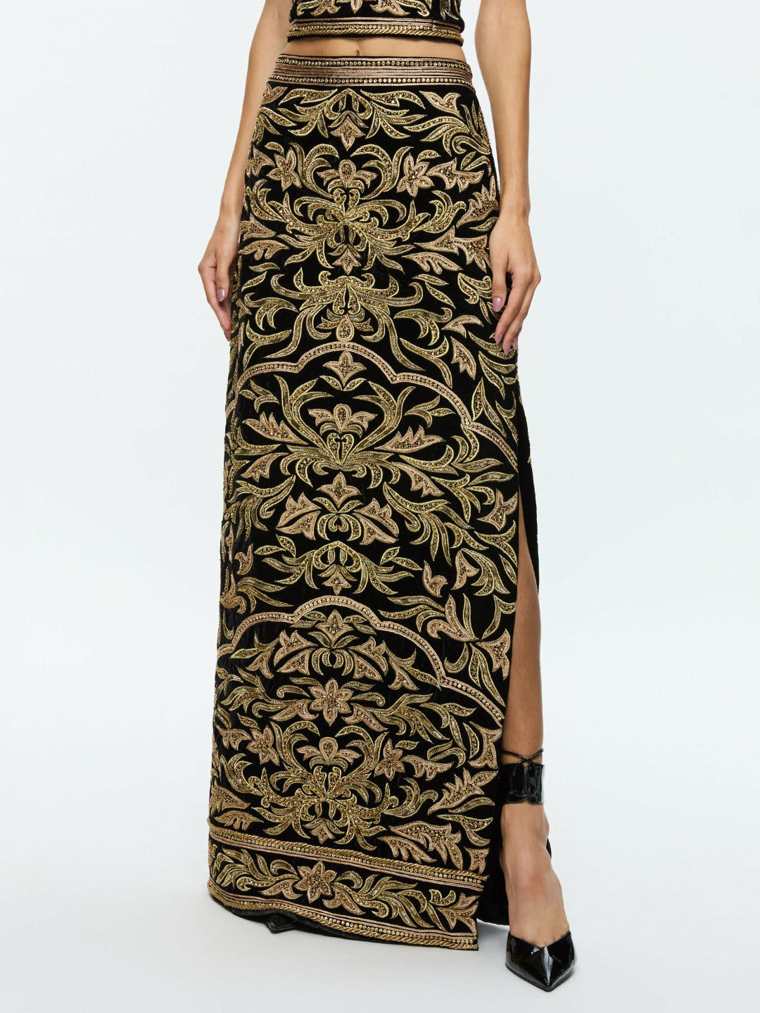 GATZ TOP + GEORGIE SKIRT - Alice + Olivia Women